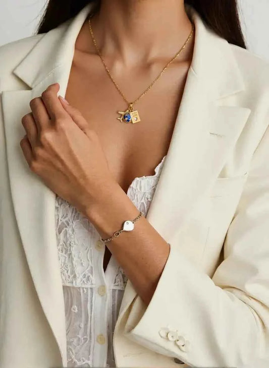 ADVENTURE AURA NECKLACE