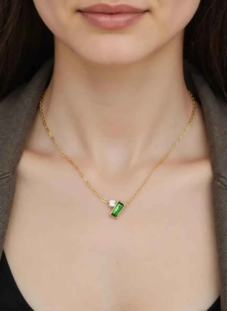 EMERALD RADIANCE NECKLACE