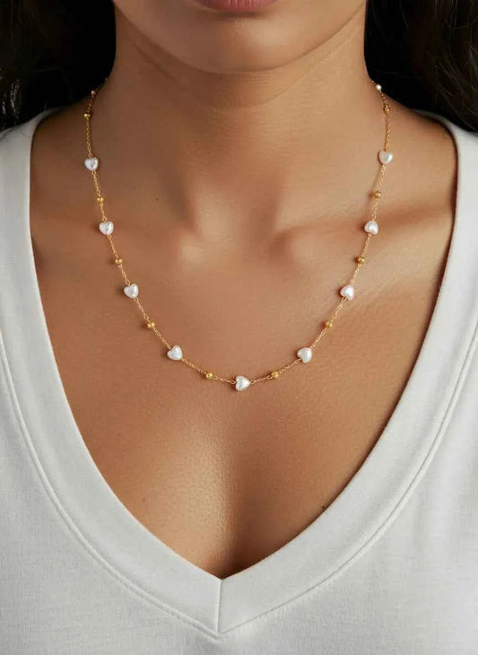 HEART PEARLS NECKLACE