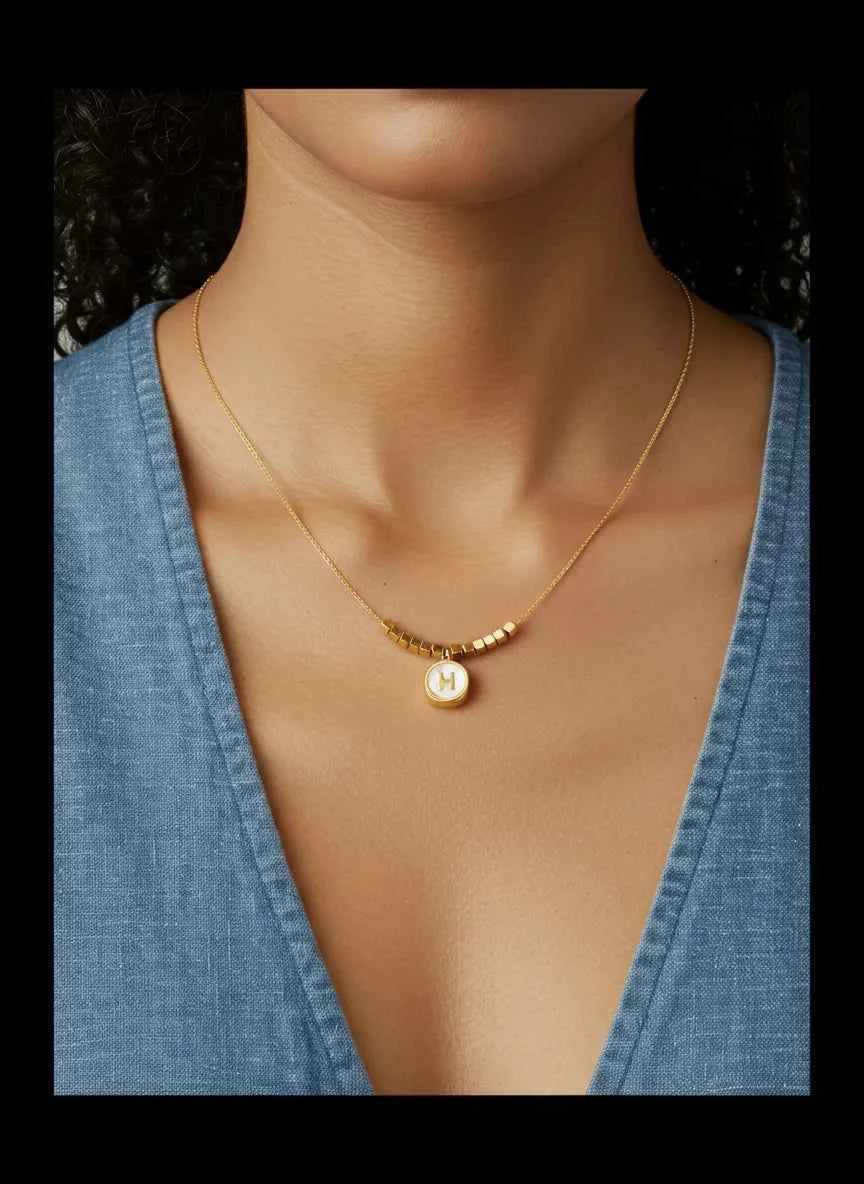 SIGNATURE H NECKLACE