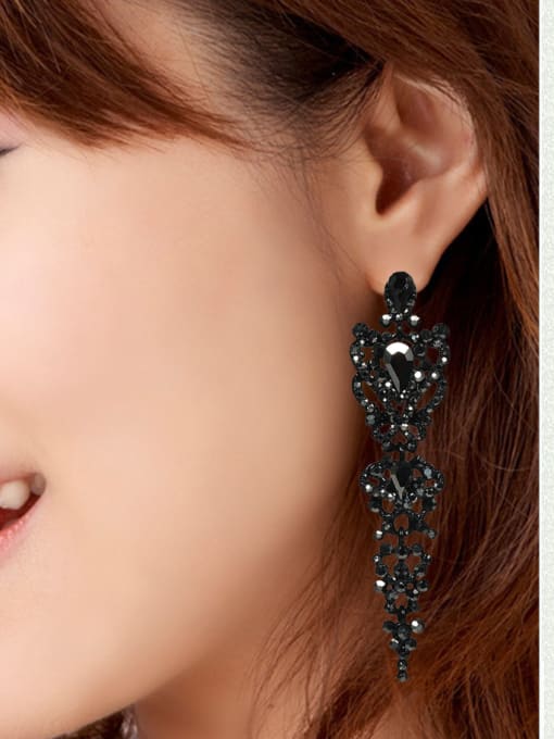 Vintage Black Drop Earrings
