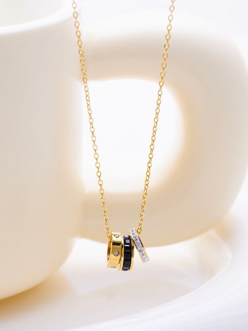 Geometric Circle Pendant Necklace