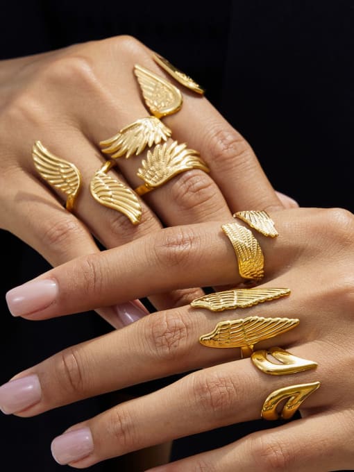 Adjustable Golden Wing Band Ring