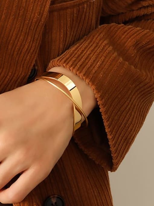 Gold Crossover Bangle