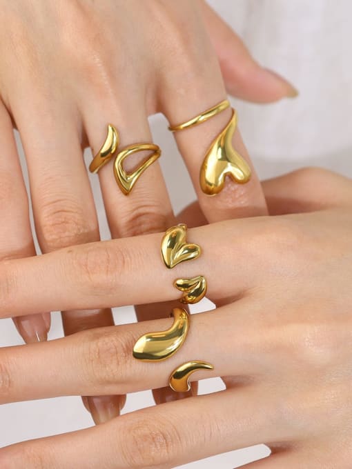 Golden Abstract Wave Minimalist Band Ring